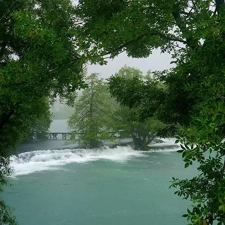 Daire Waterfall View Bihać